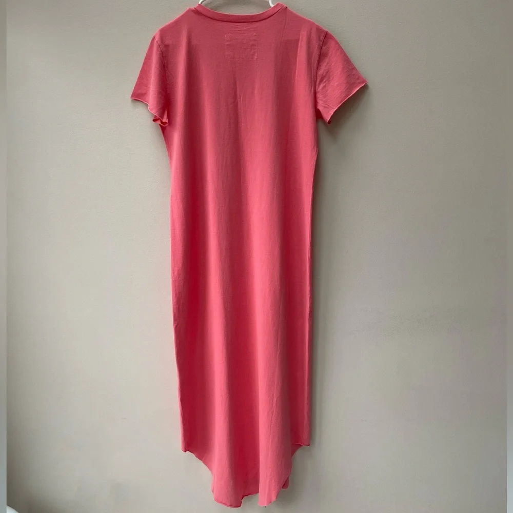 Classic Short-Sleeve Pink Maxi Dress - Picture 3 of 7